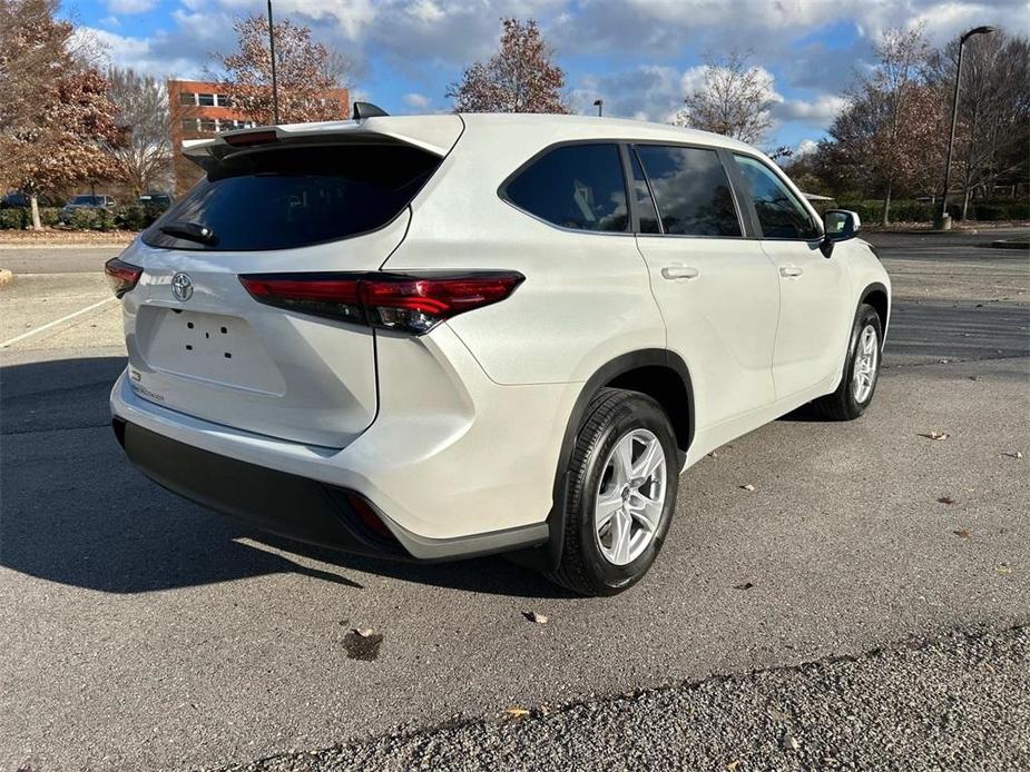 used 2023 Toyota Highlander car, priced at $36,921