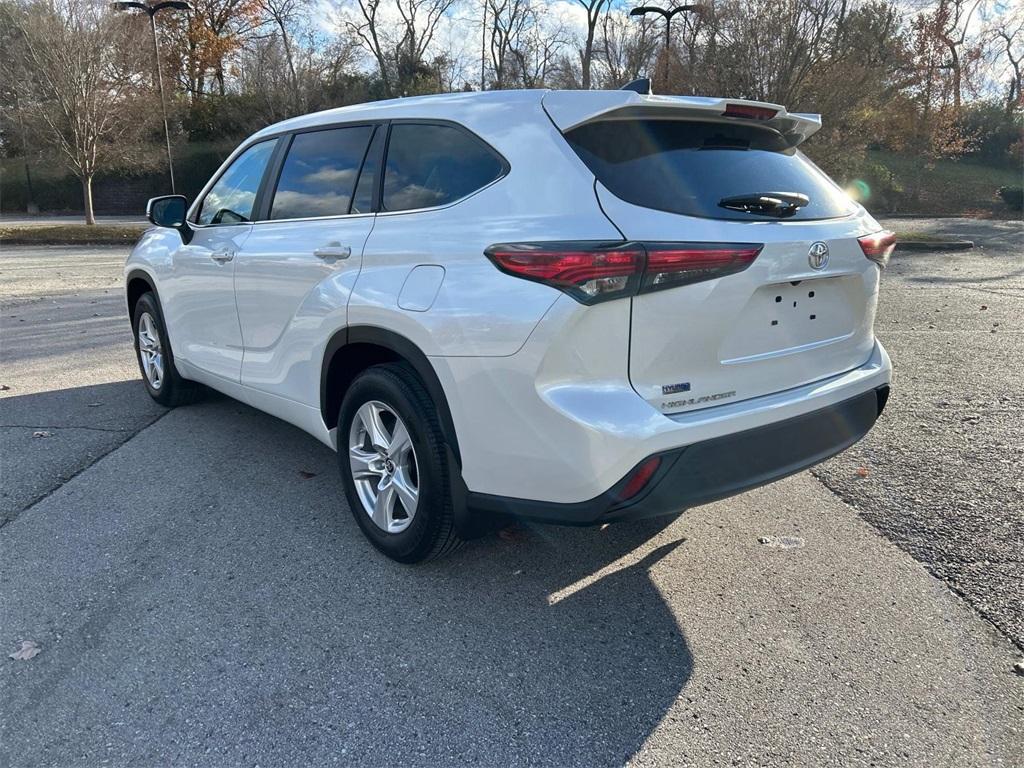 used 2023 Toyota Highlander car, priced at $36,921