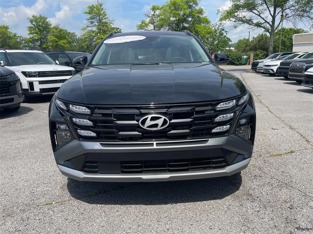 new 2025 Hyundai TUCSON Hybrid car, priced at $31,996