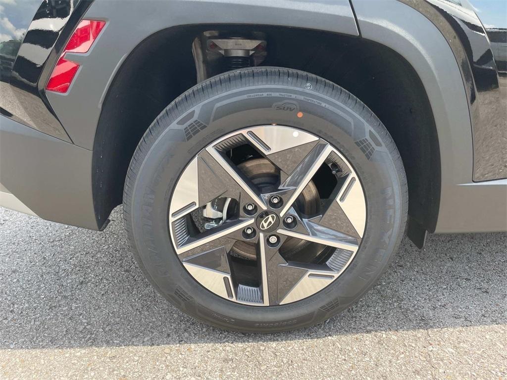 new 2025 Hyundai TUCSON Hybrid car, priced at $31,996