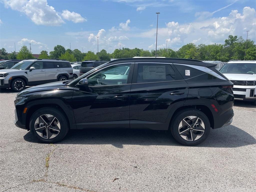 new 2025 Hyundai TUCSON Hybrid car, priced at $31,996