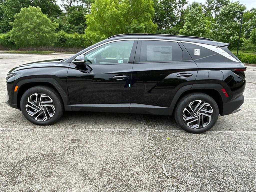 new 2025 Hyundai TUCSON Hybrid car, priced at $37,495