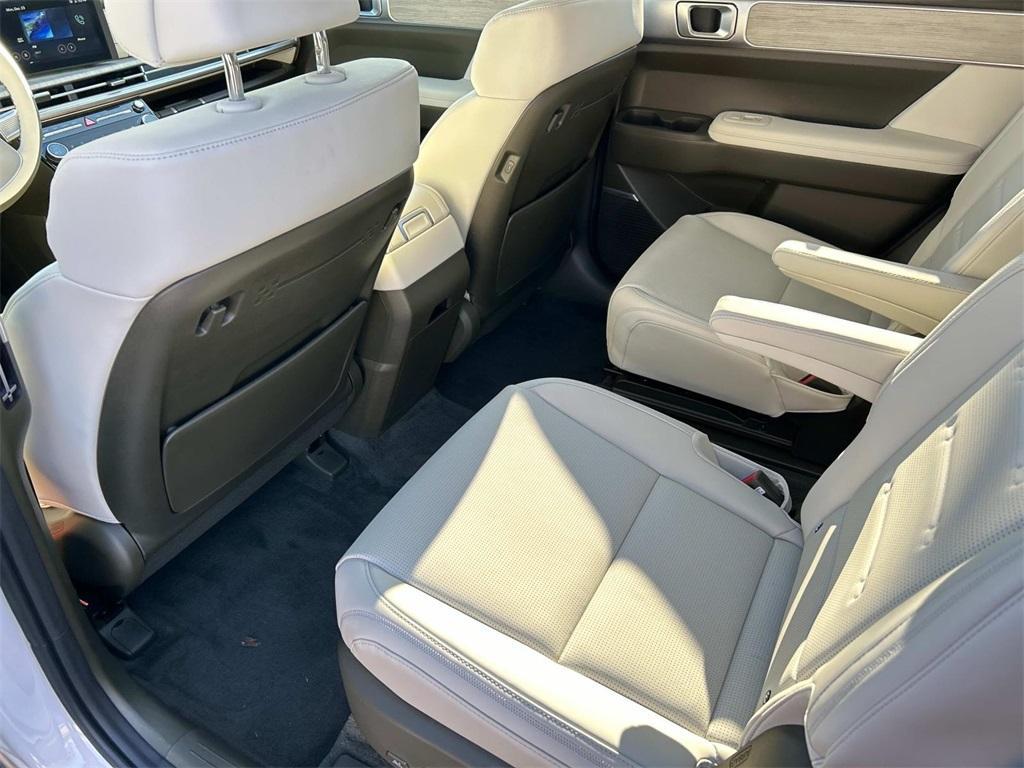 new 2025 Hyundai Santa Fe car, priced at $46,554