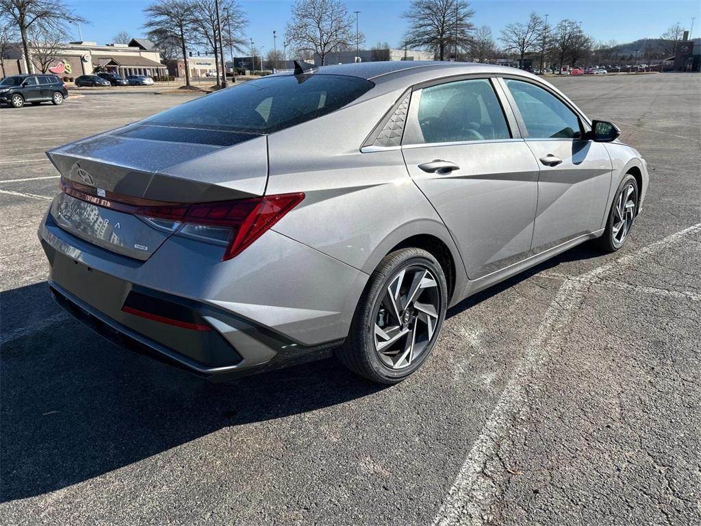 new 2025 Hyundai Elantra HEV car, priced at $30,480