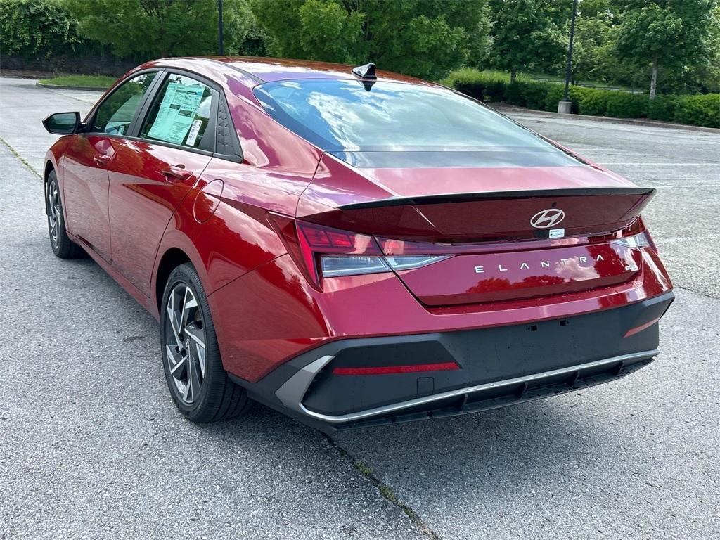 new 2025 Hyundai ELANTRA HEV car, priced at $27,190