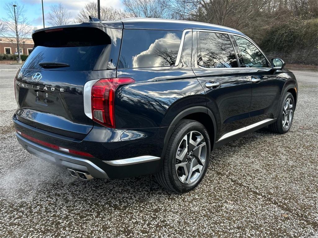 used 2024 Hyundai Palisade car, priced at $42,611