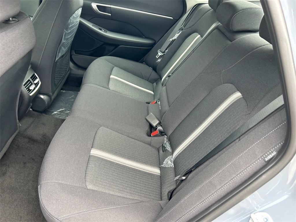 new 2025 Hyundai Sonata Hybrid car, priced at $30,538