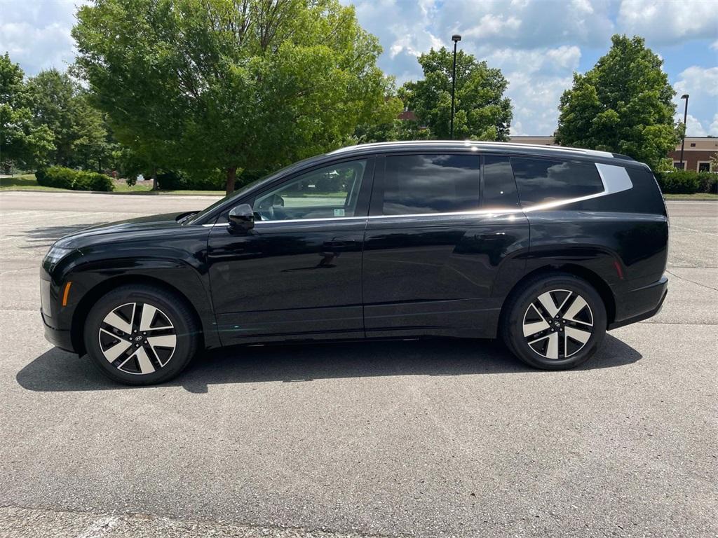 new 2026 Hyundai IONIQ 9 car, priced at $63,772