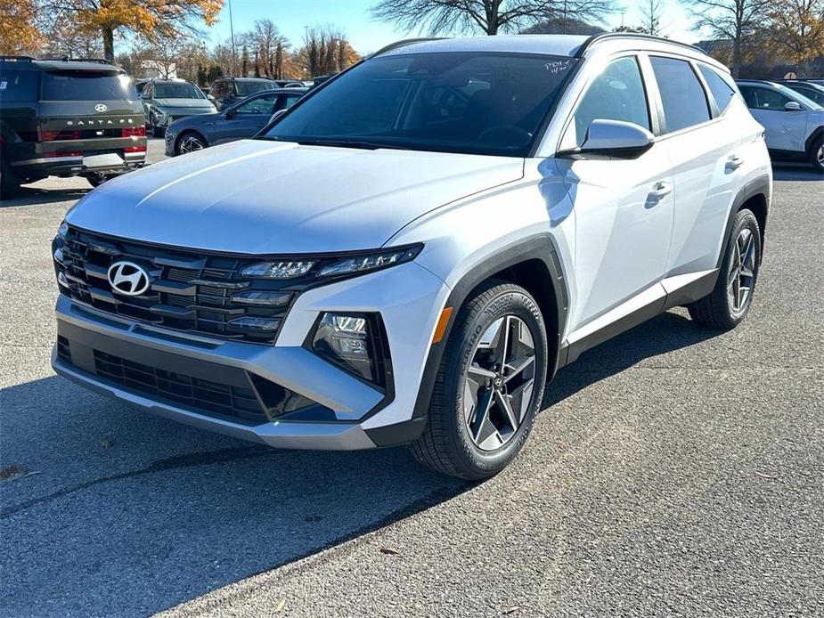 new 2025 Hyundai Tucson car, priced at $32,253