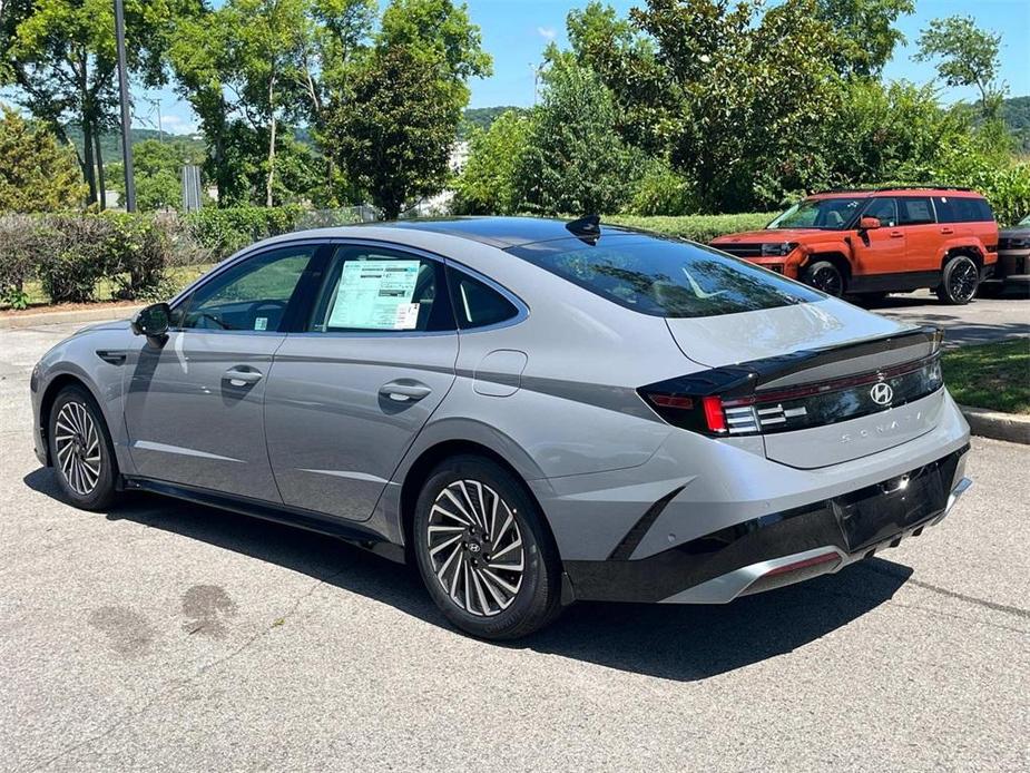 new 2024 Hyundai Sonata Hybrid car, priced at $33,860