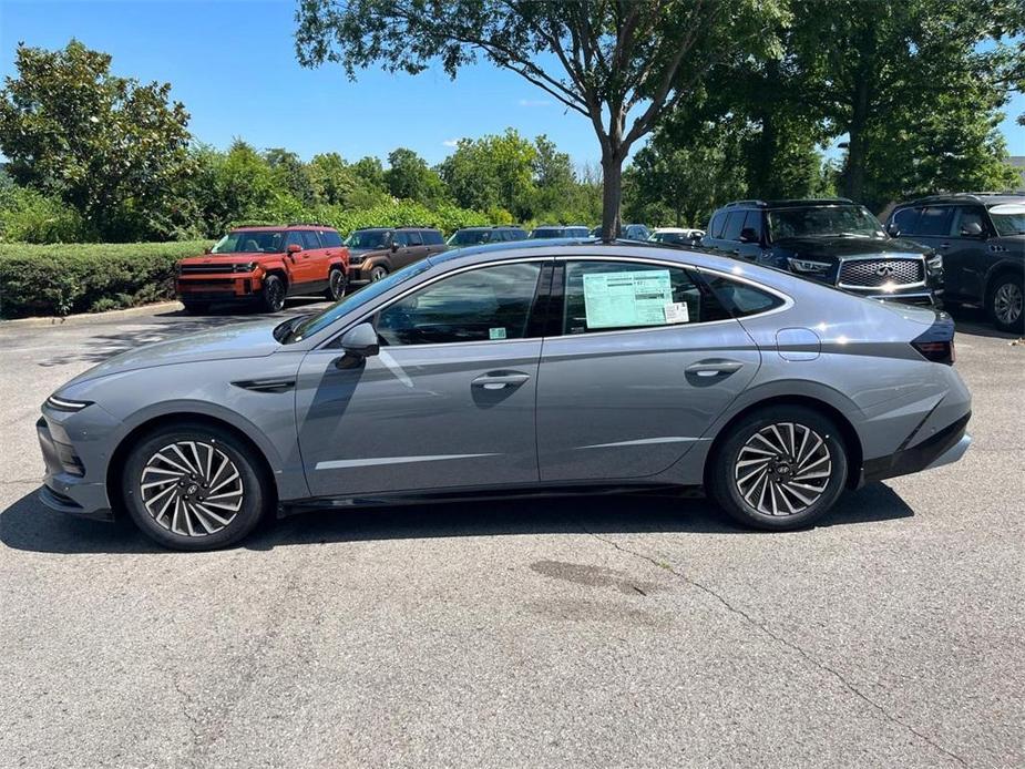 new 2024 Hyundai Sonata Hybrid car, priced at $33,860