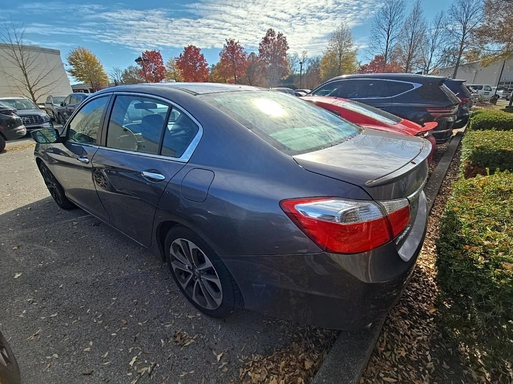 used 2015 Honda Accord car, priced at $15,812