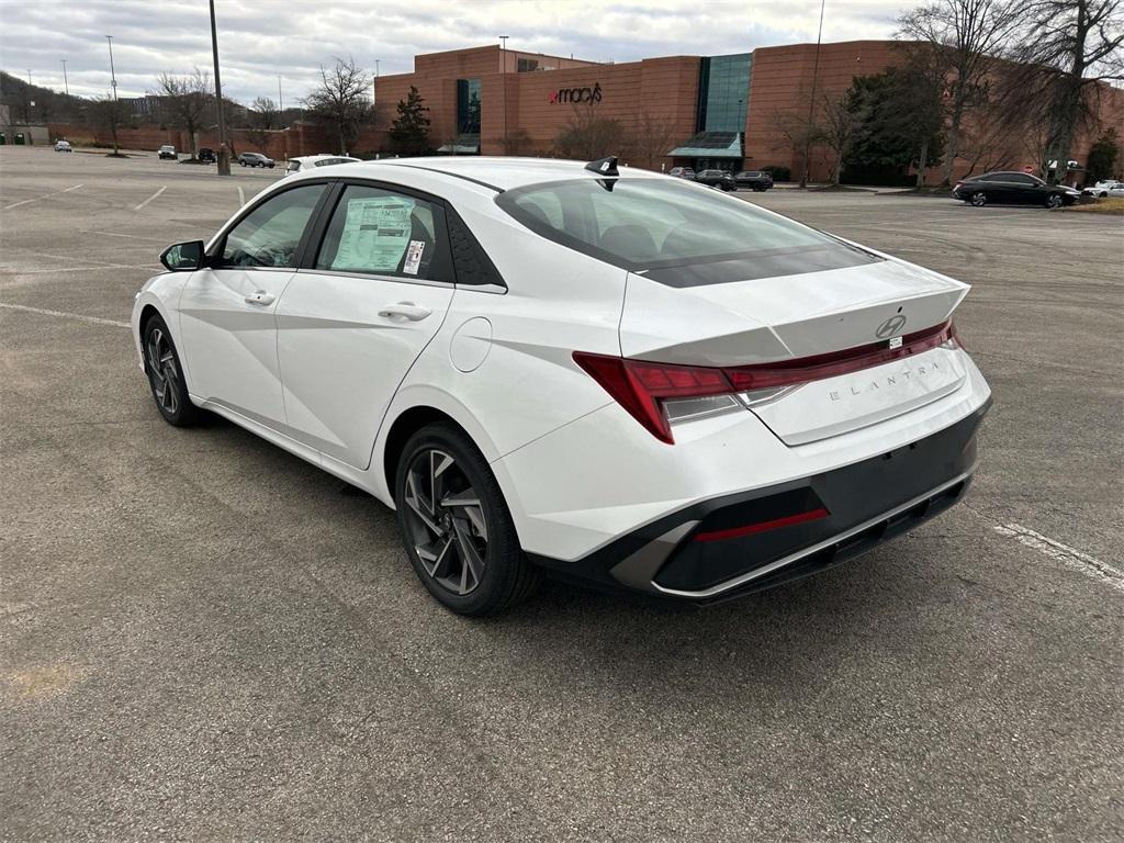 new 2025 Hyundai Elantra car, priced at $26,230