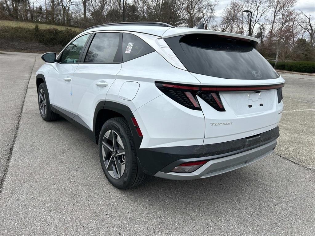 new 2025 Hyundai TUCSON Hybrid car, priced at $36,801