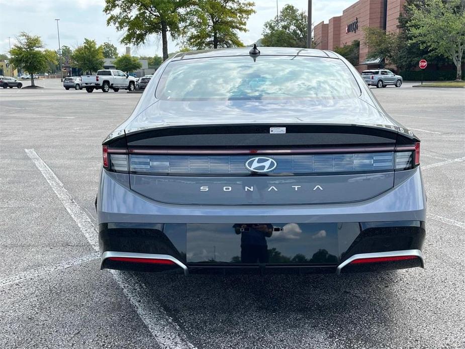 new 2025 Hyundai Sonata car, priced at $32,505