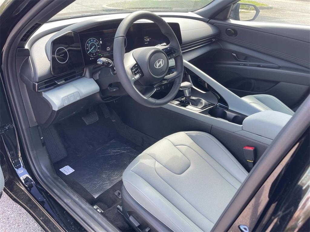 new 2025 Hyundai ELANTRA HEV car, priced at $25,852