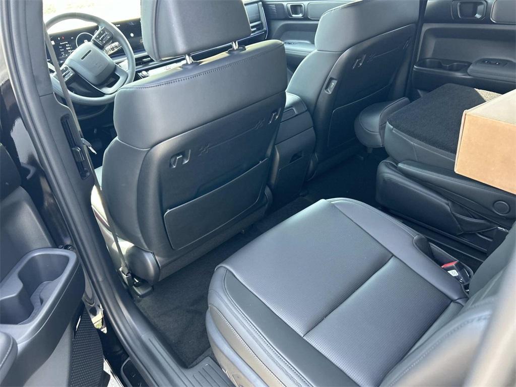 new 2026 Hyundai SANTA FE HEV car, priced at $46,362