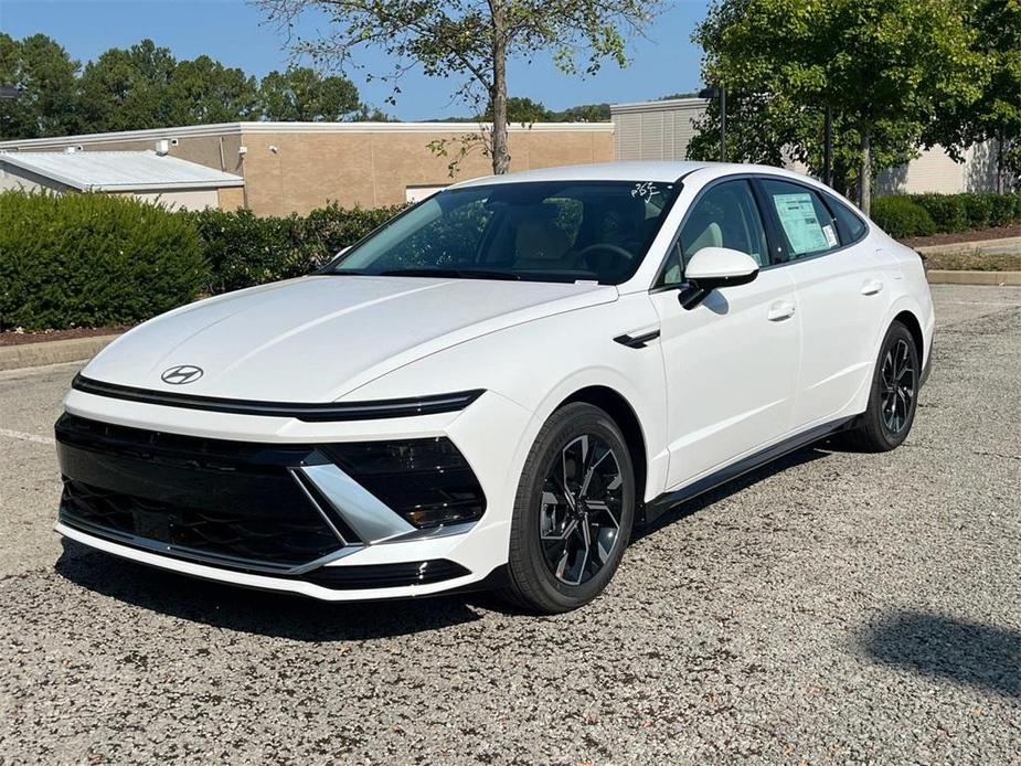 new 2025 Hyundai Sonata car, priced at $30,360