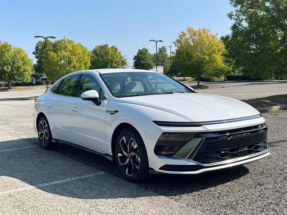 new 2025 Hyundai Sonata car, priced at $30,360