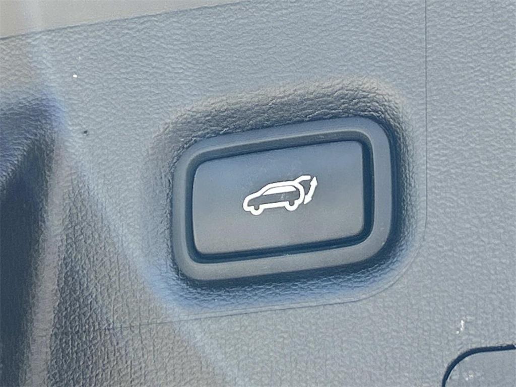 used 2023 Hyundai Santa Fe car, priced at $28,907