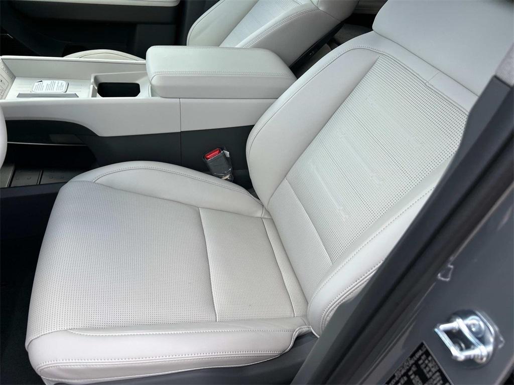 new 2026 Hyundai SANTA FE HEV car, priced at $43,273