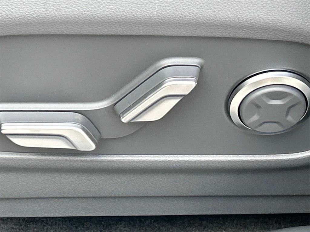 new 2026 Hyundai SANTA FE HEV car, priced at $43,273