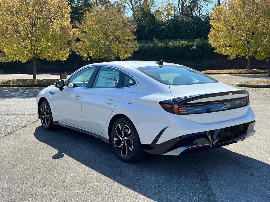 new 2025 Hyundai Sonata car, priced at $28,866