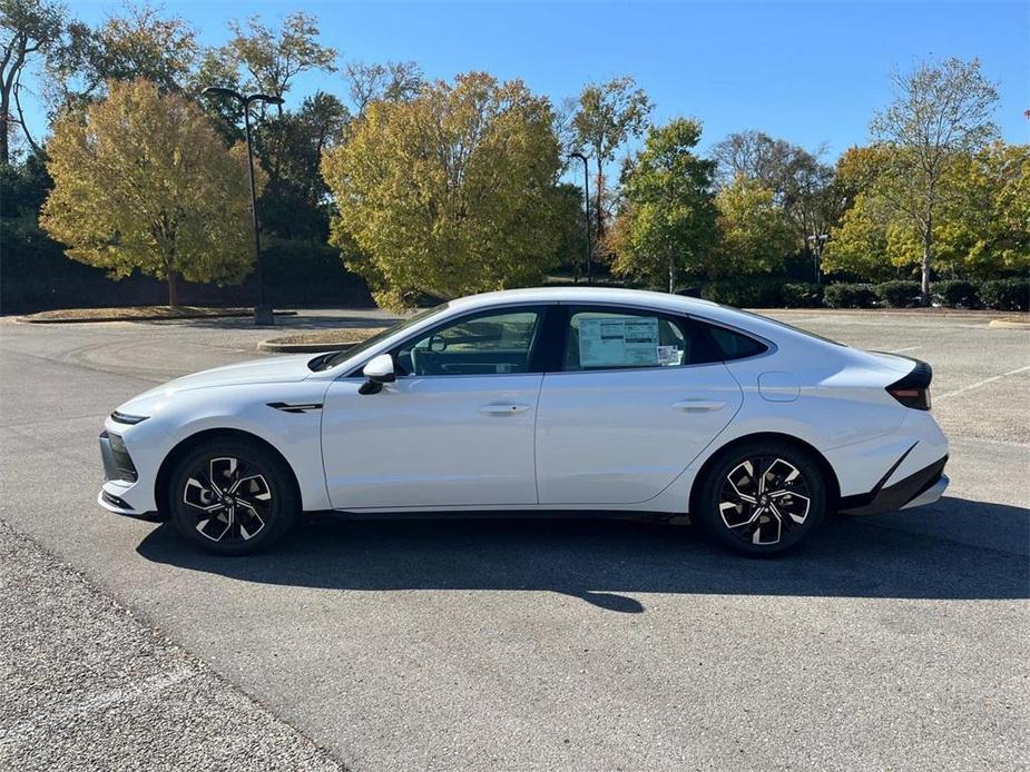 new 2025 Hyundai Sonata car, priced at $28,866