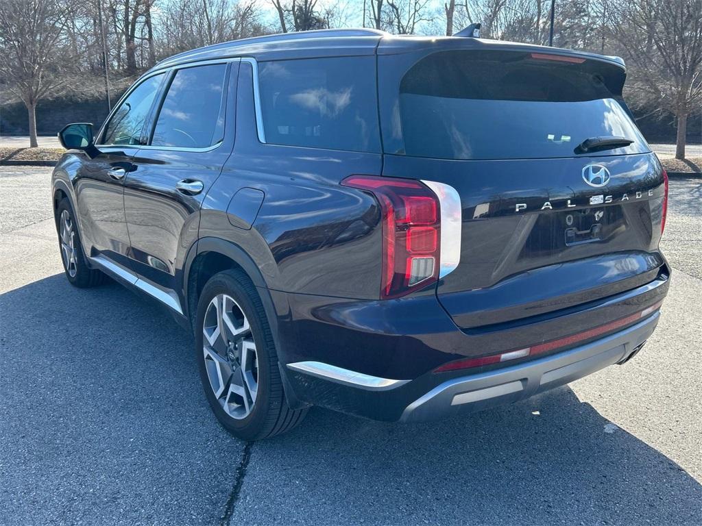 used 2024 Hyundai Palisade car, priced at $42,921