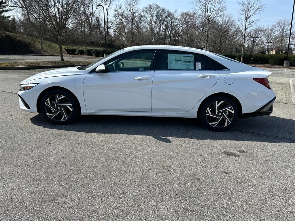 new 2025 Hyundai ELANTRA HEV car, priced at $30,335