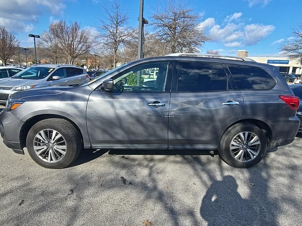 used 2019 Nissan Pathfinder car