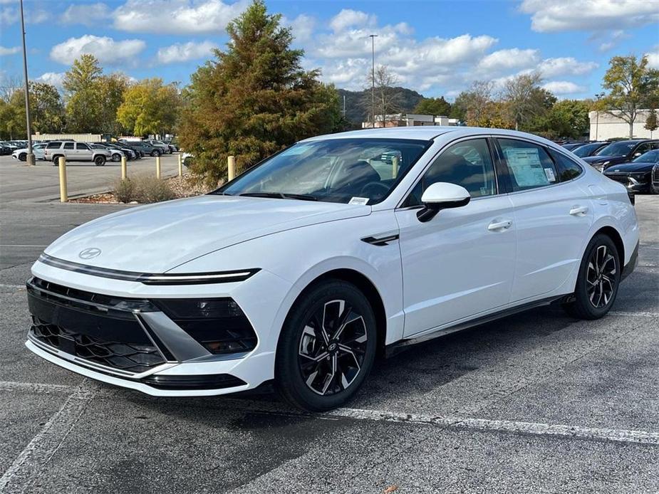 new 2025 Hyundai Sonata car, priced at $30,336