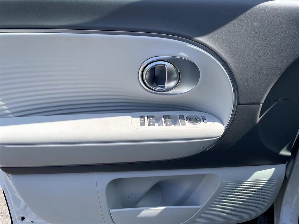 new 2026 Hyundai IONIQ 9 car, priced at $63,973