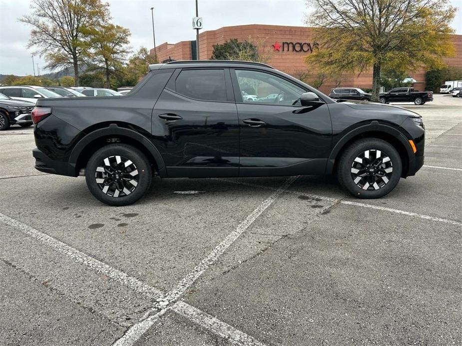 new 2025 Hyundai Santa Cruz car, priced at $31,202