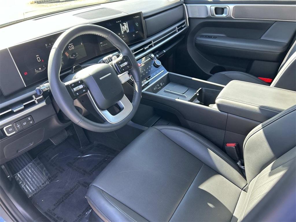used 2025 Hyundai Santa Fe car, priced at $38,902