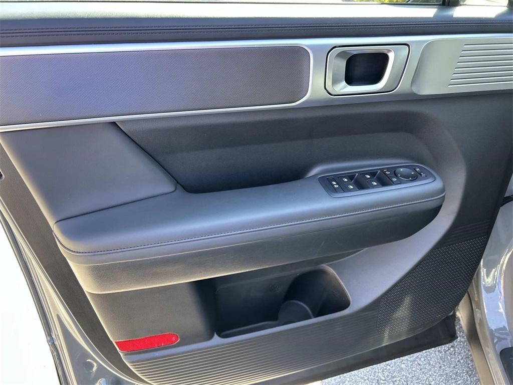 used 2025 Hyundai Santa Fe car, priced at $38,902