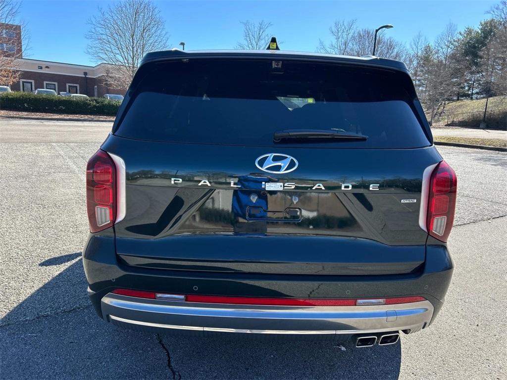 new 2025 Hyundai Palisade car, priced at $52,152