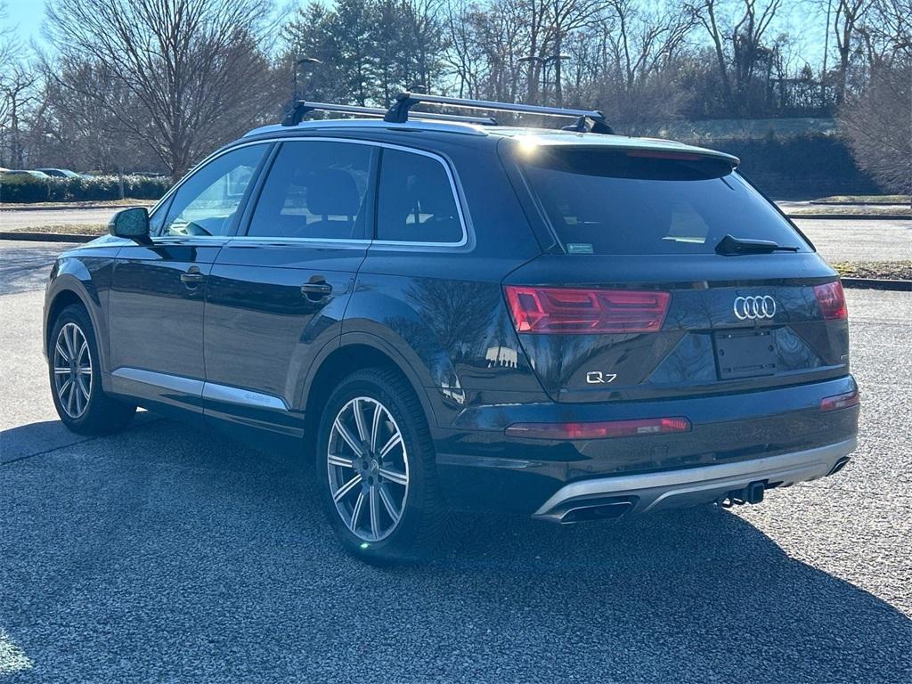 used 2018 Audi Q7 car, priced at $21,321