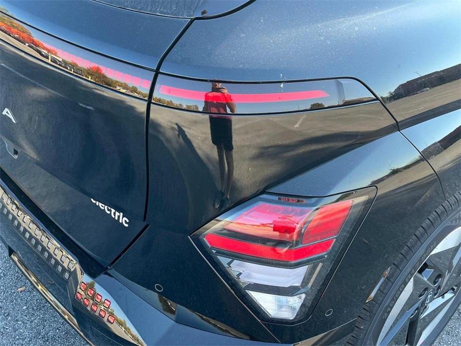 new 2025 Hyundai Kona EV car, priced at $42,464