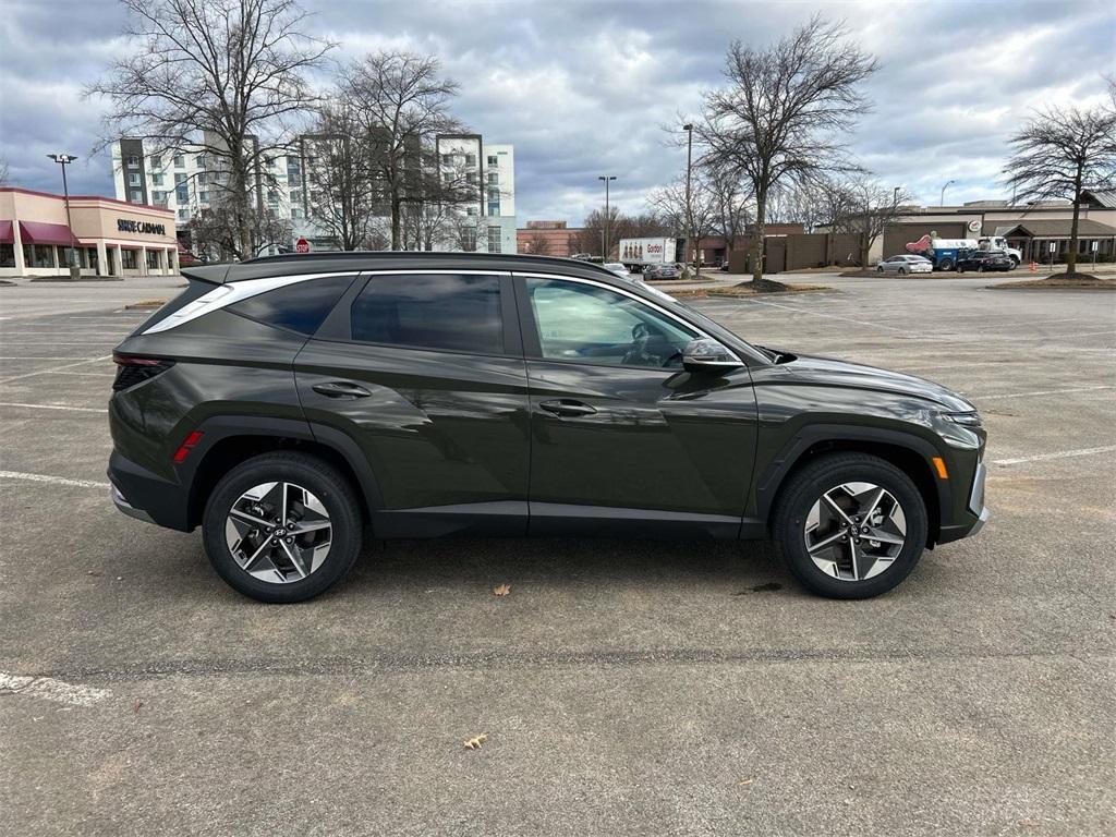 new 2025 Hyundai Tucson car, priced at $33,215