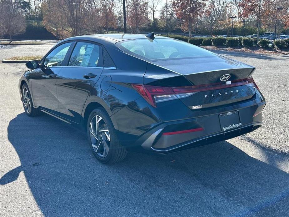 new 2025 Hyundai Elantra car, priced at $25,240