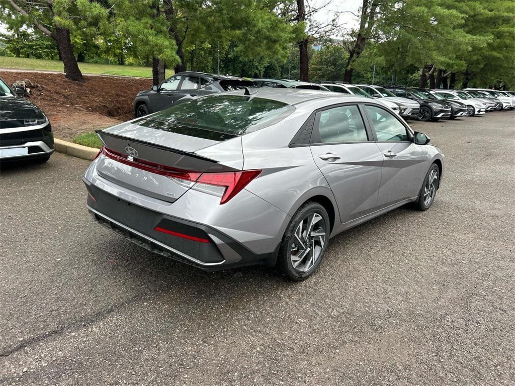 new 2025 Hyundai ELANTRA HEV car, priced at $26,780