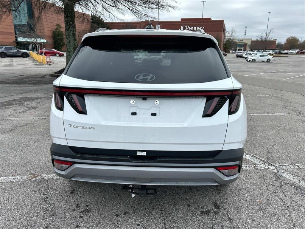 new 2025 Hyundai Tucson car, priced at $34,045