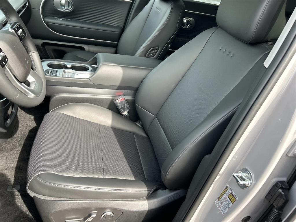 new 2026 Hyundai IONIQ 9 car, priced at $64,068