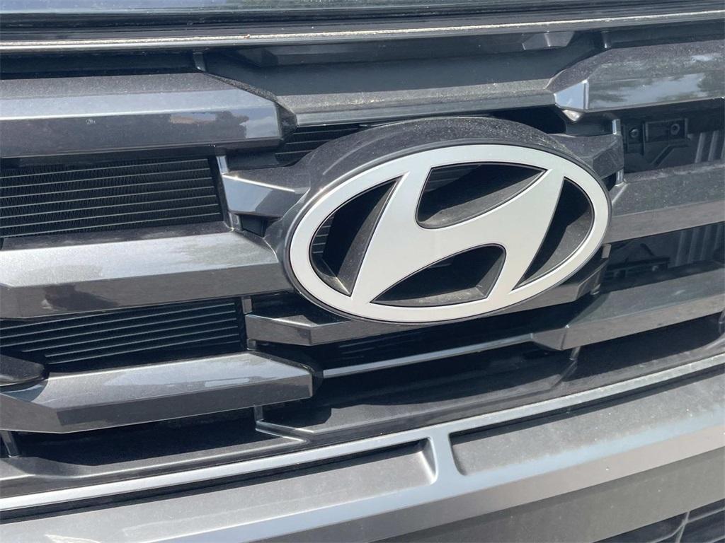 new 2025 Hyundai TUCSON Hybrid car, priced at $31,906