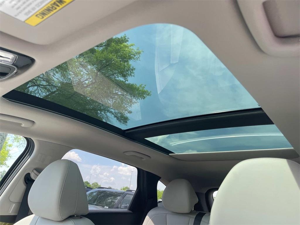 new 2025 Hyundai TUCSON Hybrid car, priced at $31,906
