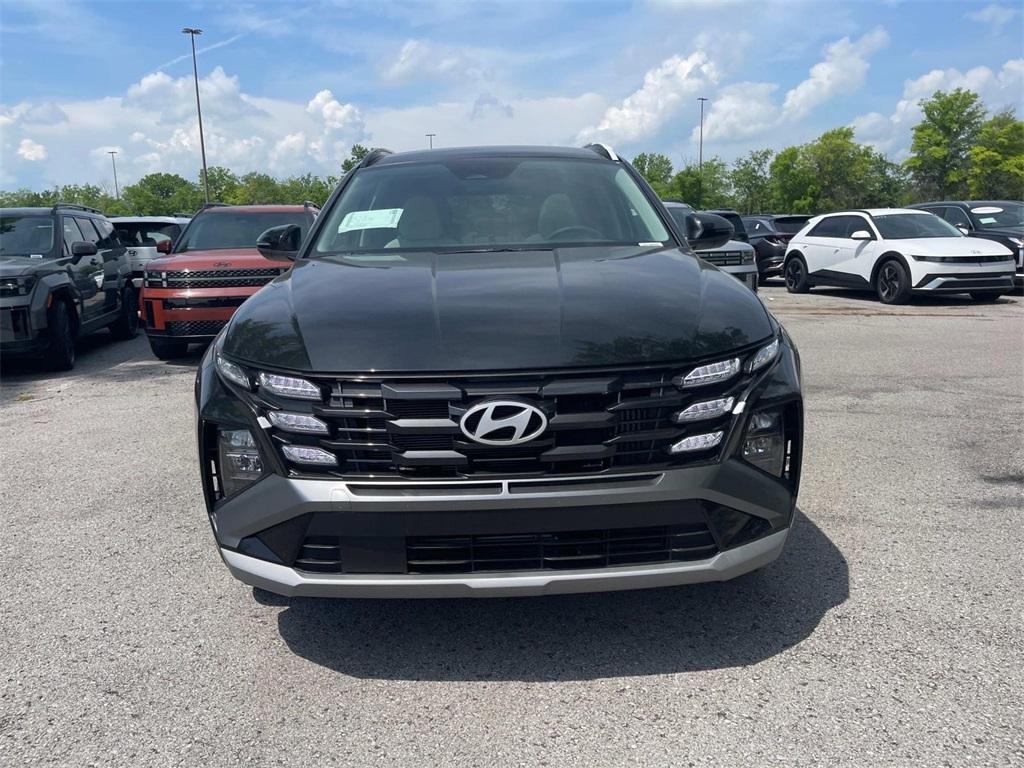 new 2025 Hyundai TUCSON Hybrid car, priced at $31,906