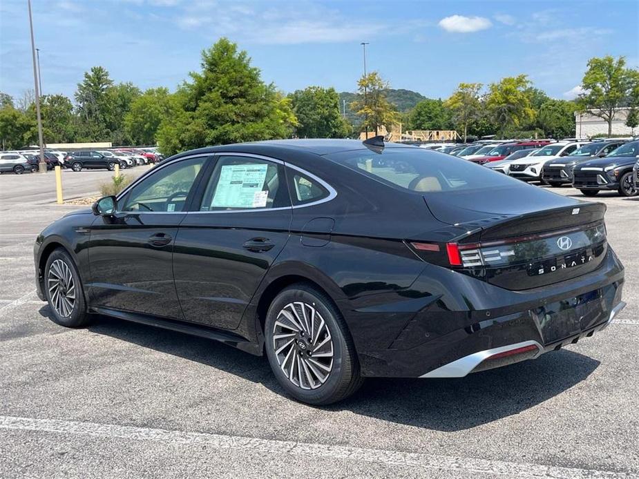 new 2024 Hyundai Sonata Hybrid car, priced at $35,783