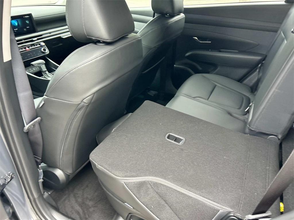 new 2025 Hyundai Tucson car, priced at $34,275