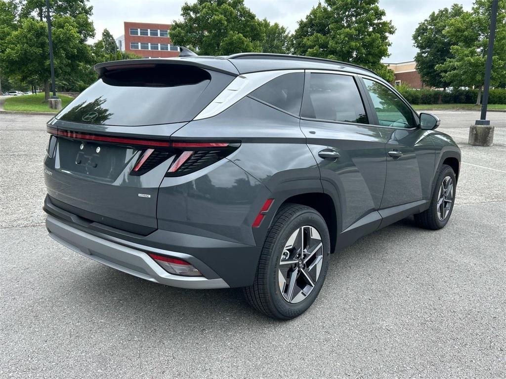 new 2025 Hyundai Tucson car, priced at $34,275